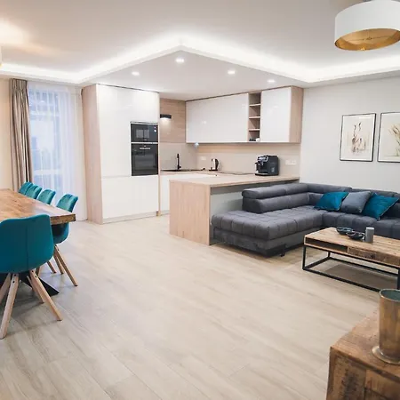 Harmonia אוסטראון